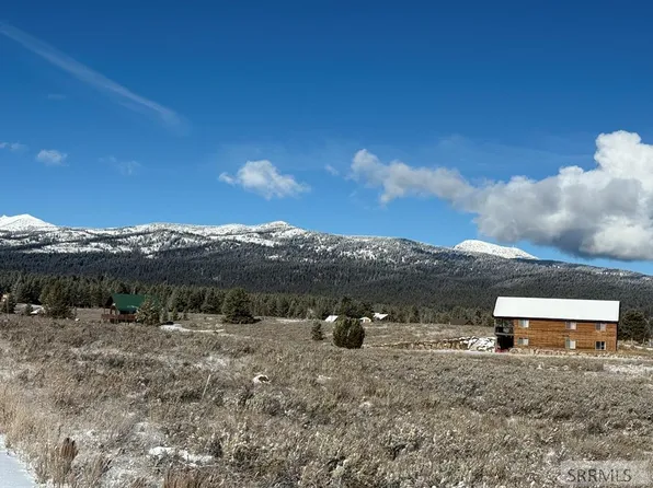 3990 David Dr, Island Park, ID 83429