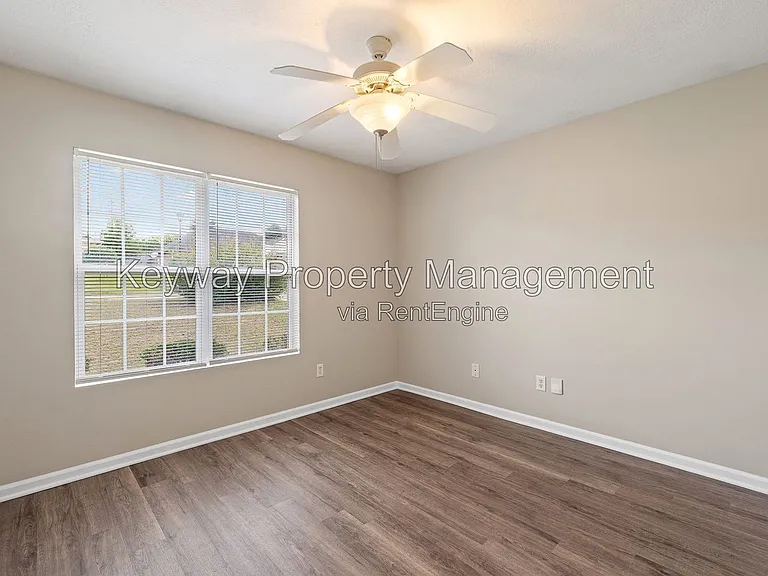 10 Whitney Ct — Photo 11