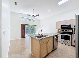 17738 SW 20th St, Hollywood, FL 33029