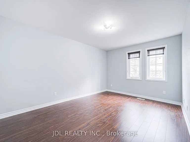 11 Everson Dr #610 — Photo 31