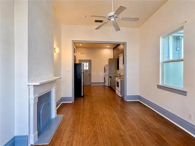 1 bed, 1.0 bath, 643 sqft, $1,550 — Photo 3