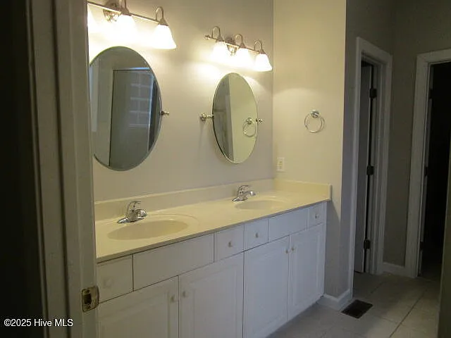 106 Beach Haven Cv — Photo 9