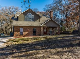182 Raintree Rd, Bells, TX 75414