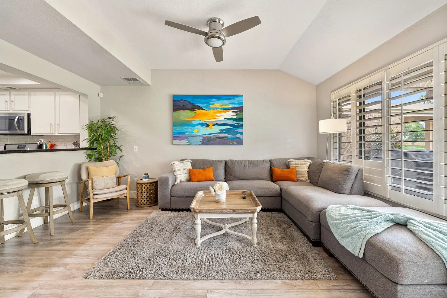 3 bed, 1808 sqft, $3,200 — Photo 1