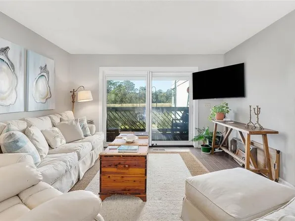100 Blair Rd APT G1, Saint Simons Island, GA 31522