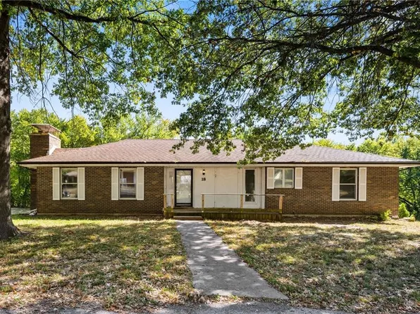 18 Circle Ln, Plattsburg, MO 64477
