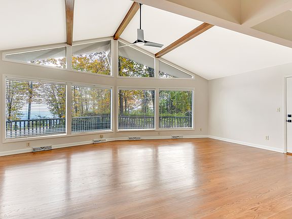 4th image of 201 S Palisades Dr