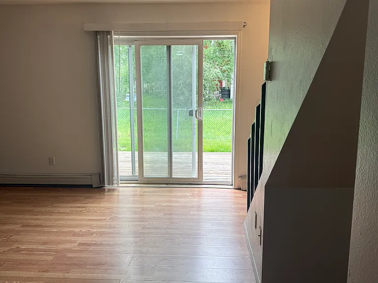 160 Syracuse Ct #2 — Photo 8