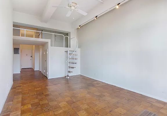 3rd image of 244 Madison Ave Penthouse J
