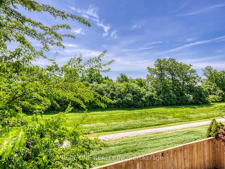 1126 Woodington Ln — Photo 20