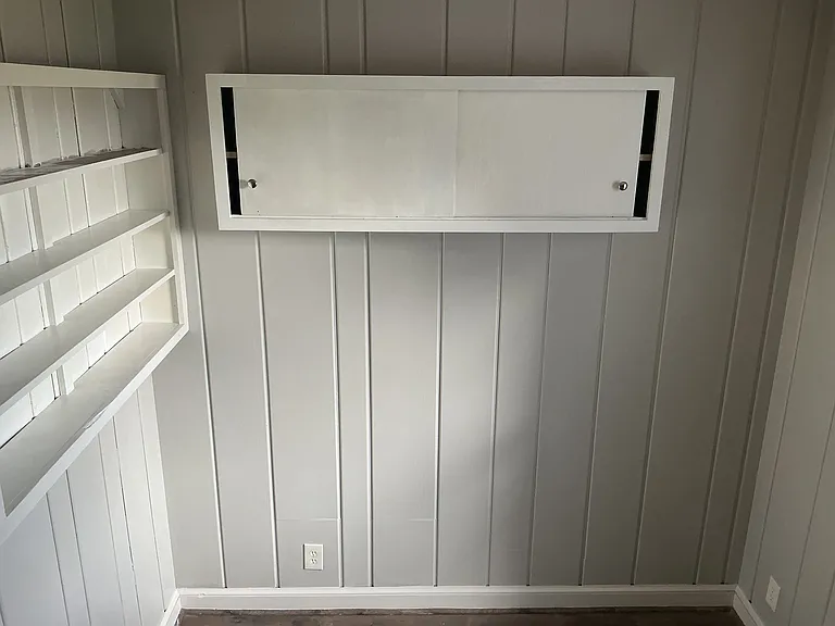 105 Russell Ave — Photo 12