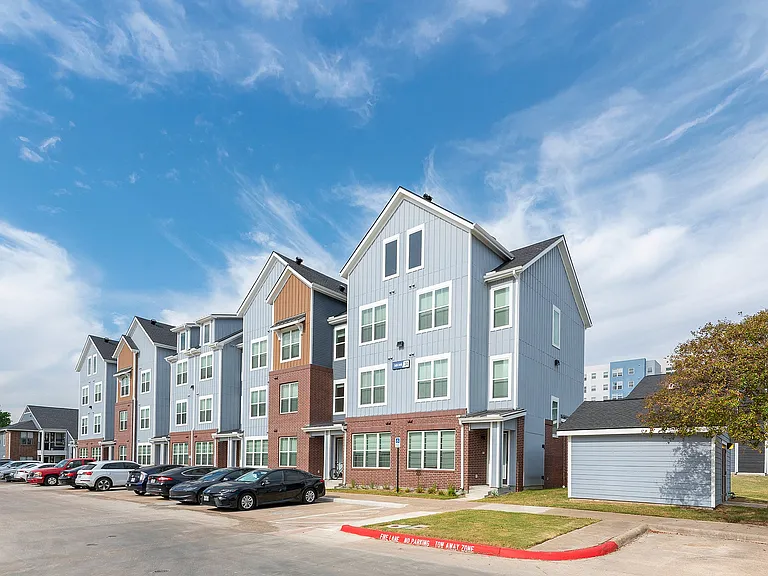 New 5 Bedroom Units