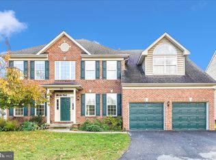 102 Sunlight Dr, Frederick, MD 21702