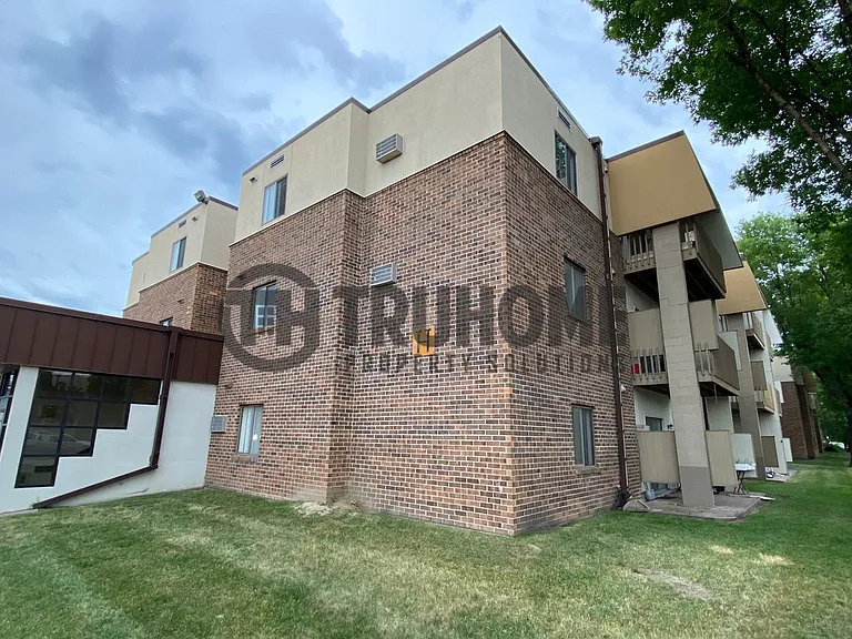Gallery Apartments — Photo 1