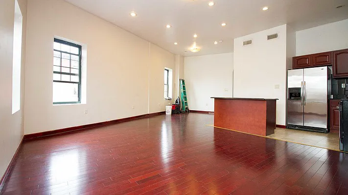 Rented by Nooklyn NYC LLC | media 15