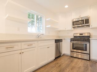 2123 S Longwood Ave, Los Angeles, CA 90016