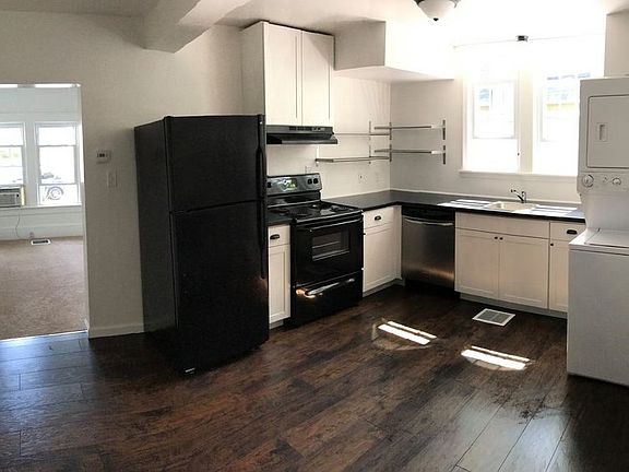 4th image of 800 Lockland Ave #2