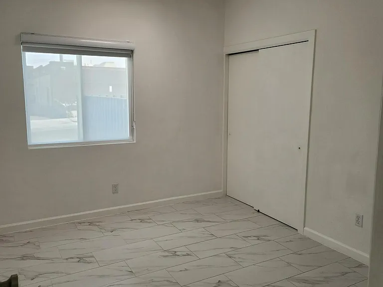 6728 Amposta Dr — Photo 14