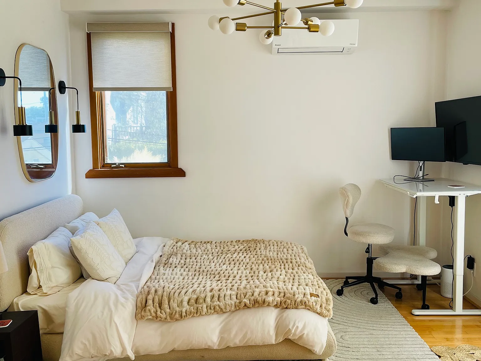 1 bed, 500 sqft, $2,300 — Photo 2