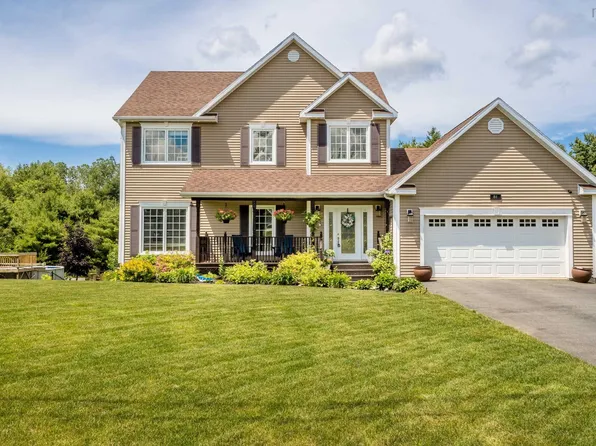 81 Terra Nova Dr, Greenwood, NS B0P 1R0