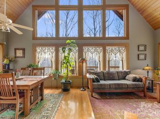 170 Wonderwood Ln, Clyde, NC 28721