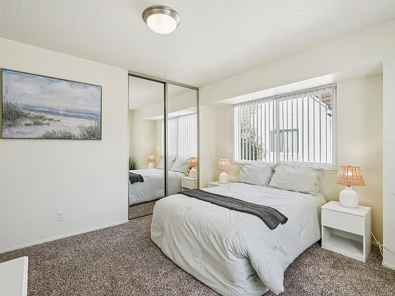 Fountain Circle Townhomes — Photo 19