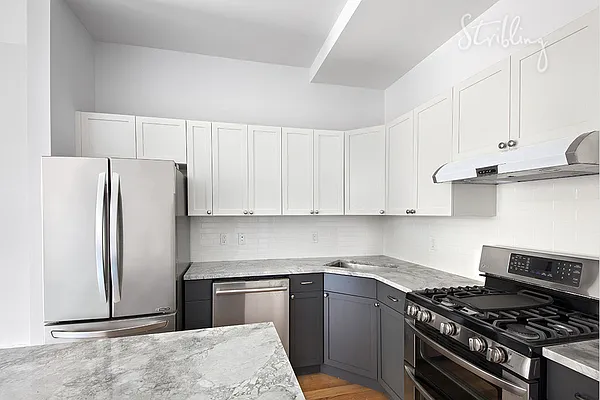 Rented by Stribling | media 9