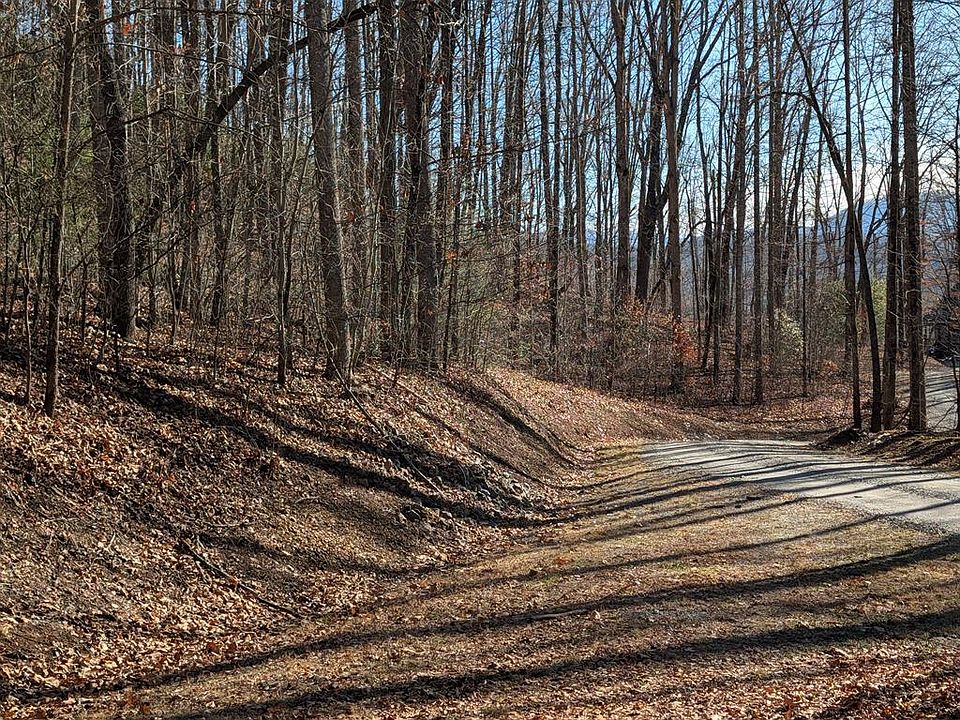 1st image of 703 Diamond Falls Blvd
