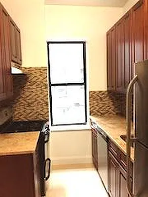 Rented by Sovereign Associates | media 17