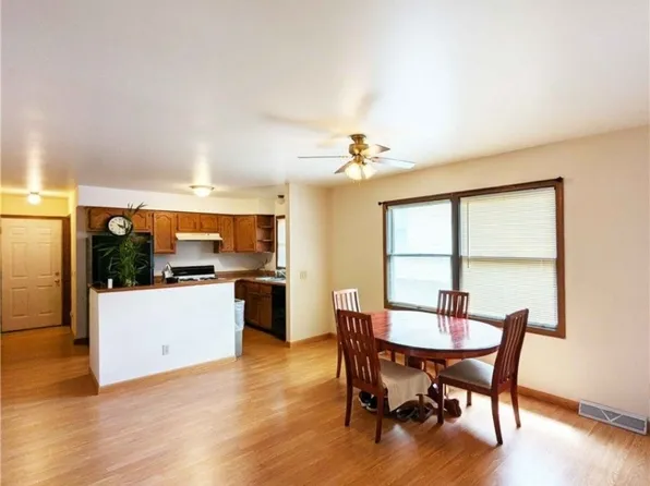 5708 Nantucket Dr, Lorain, OH 44053