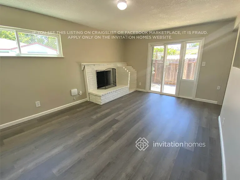 279 Coronado Ct — Photo 4