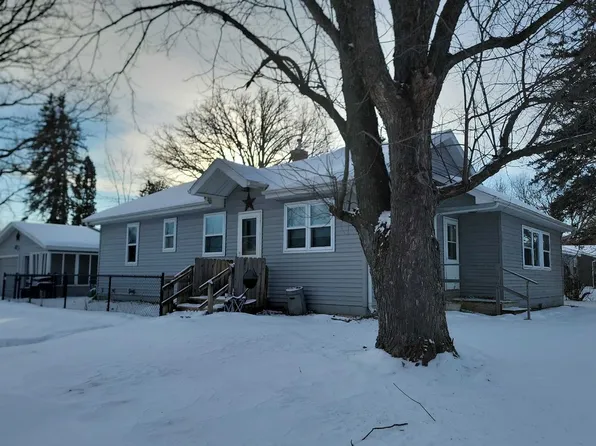 904 Lee St, Rice Lake, WI 54868