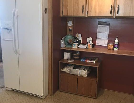 5th image of 416 E Villa Theresa Dr
