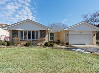 315 S Prairie Ave, Mount Prospect, IL 60056