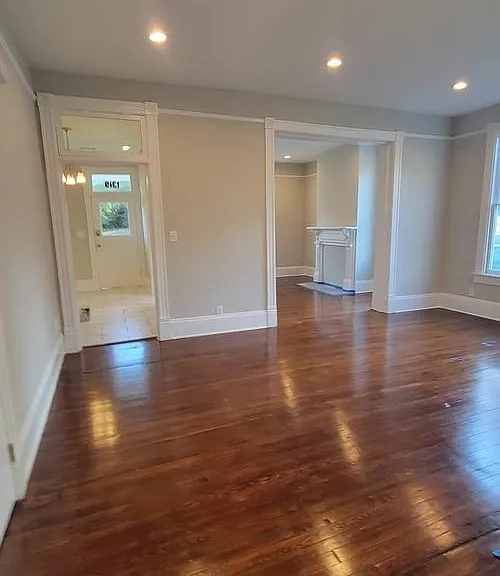 1319 Harrison St — Photo 3