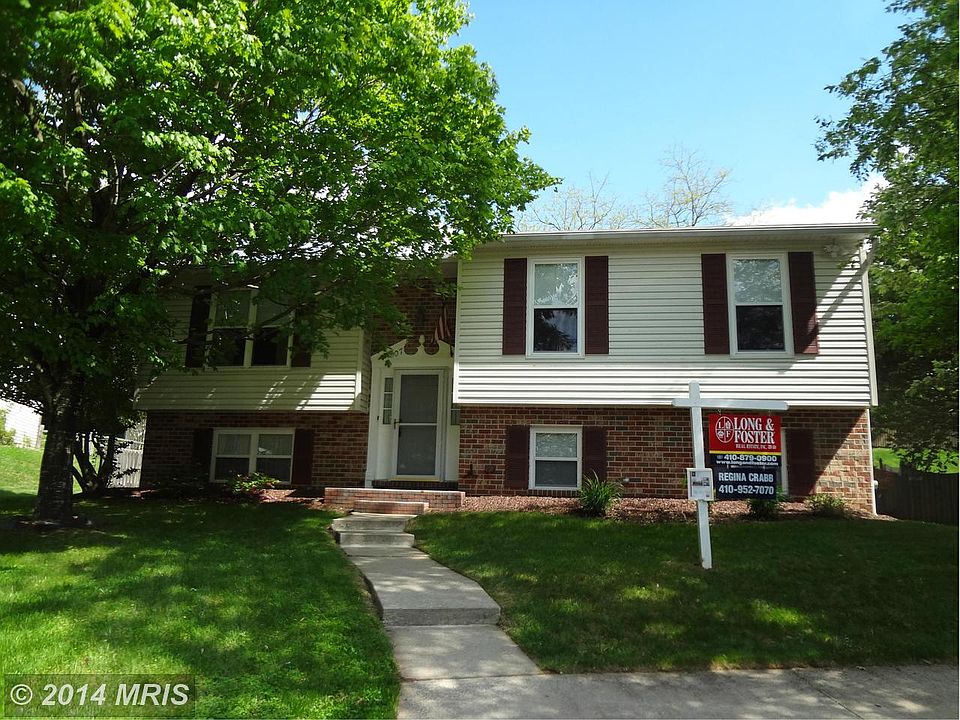 1st image of 807 Foot Hill Ct