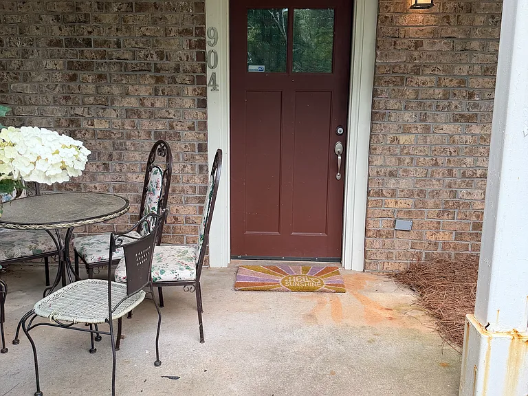 490 Barnett Shoals Rd #904 — Photo 1