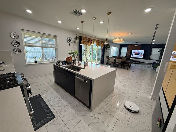 4th image of 2830 Irish Meadow Way