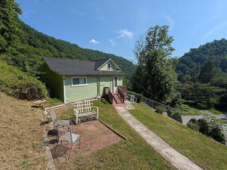 1st image of 7 Misty Ln