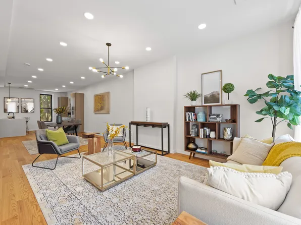 537 Halsey Street image 16 of 38