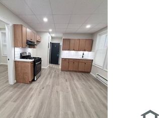 158 8th St #Abc, Passaic, NJ 07055
