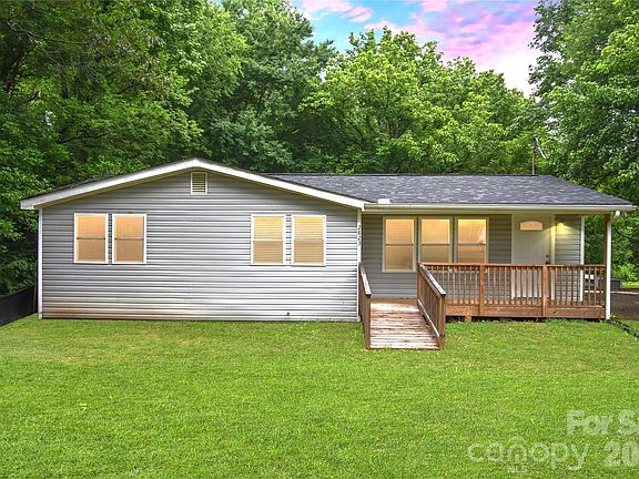 2nd image of 2823 Jt Posse Dr