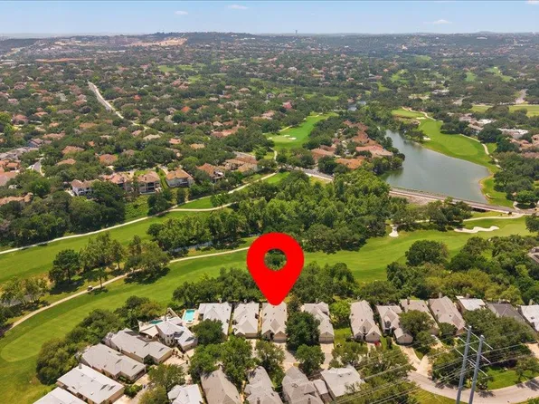132 Double Eagle Dr #132, Austin, TX 78738