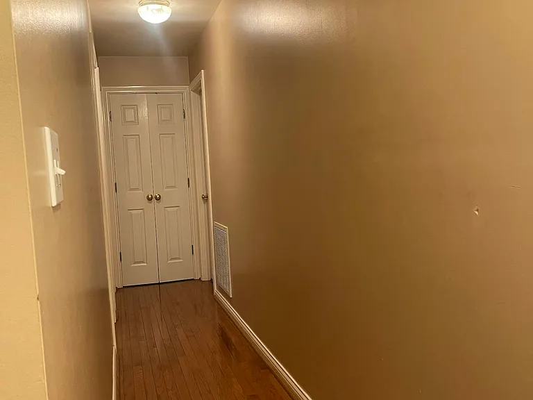 604 Emmett Creek Ln — Photo 7