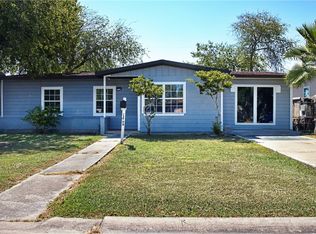 1409 Austin St, Portland, TX 78374