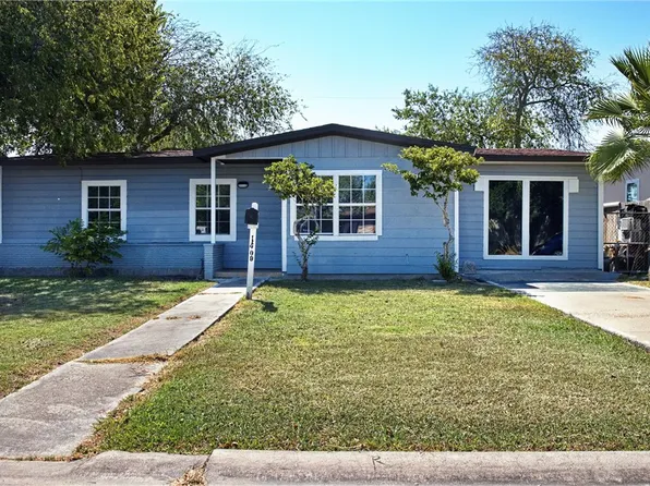1409 Austin St, Portland, TX 78374