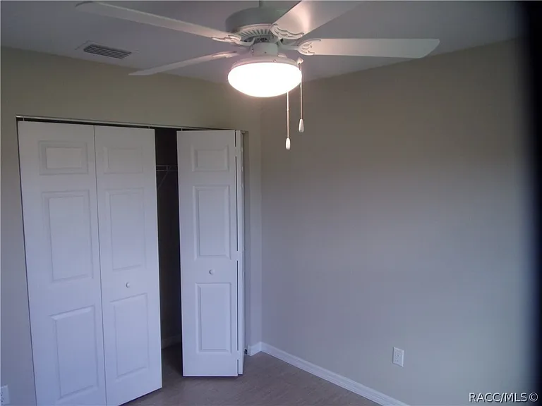 10494 S Drew Bryant Cir — Photo 15