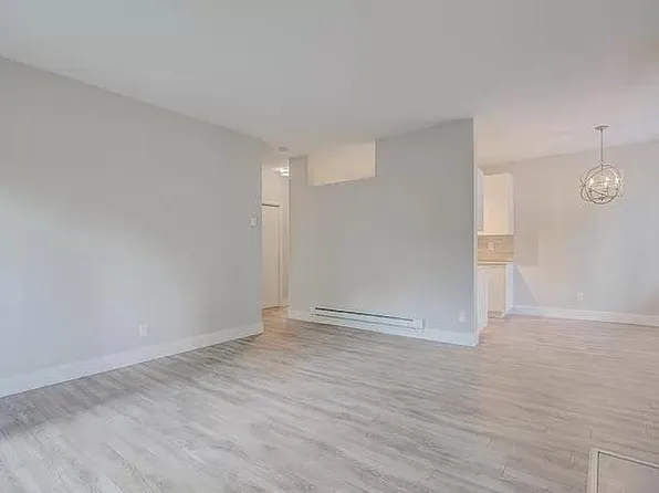 207 Schooner Ct, Richmond, CA 94804