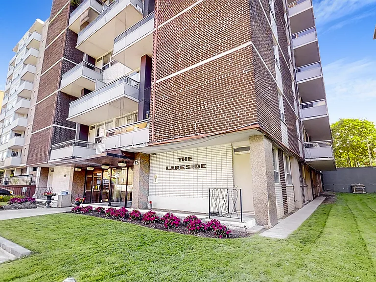 91 Jameson Ave — Photo 37