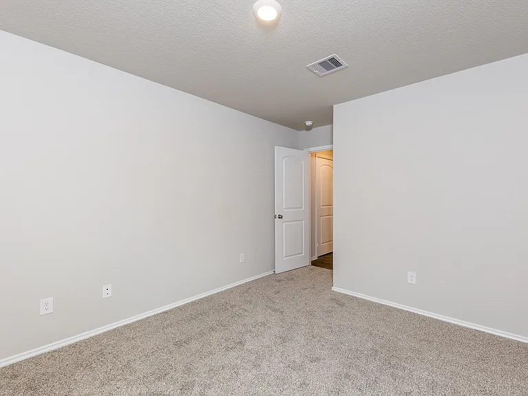 5114 Radiant Dawn Dr — Photo 30